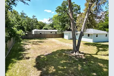 502 Chestnut Street, Brazoria, TX 77422 - Photo 4