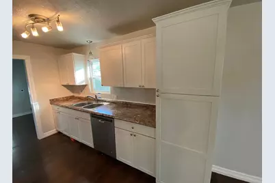 502 Chestnut Street, Brazoria, TX 77422 - Photo 10