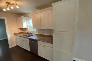 502 Chestnut St, Brazoria, TX 77422 - Photo 10