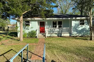 502 Chestnut St, Brazoria, TX 77422 - Photo 2