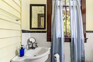 2002 Avenue K, Galveston, TX 77550 - Photo 24