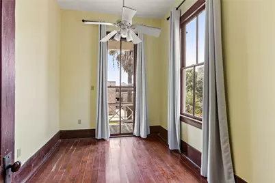 2002 Ave K, Galveston, TX 77550 - Photo 26
