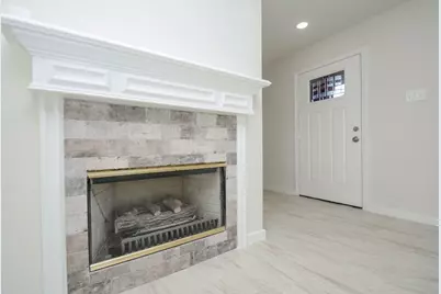 4903 S Lazy Ridge Road, Houston, TX 77053 - Photo 2