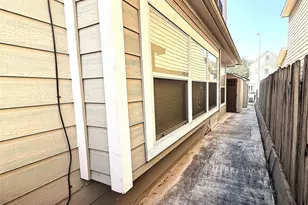 7138 Sun Village Dr, Houston, TX 77083 - Photo 26