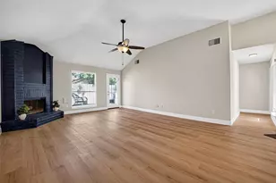 3307 Ashford Park Dr, Houston, TX 77082 - Photo 6