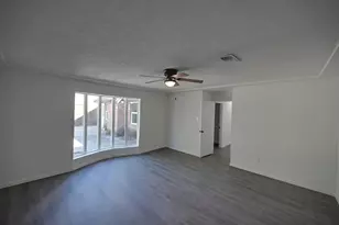 10410 Cook Rd, Houston, TX 77099 - Photo 12