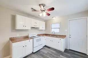 4817 Lawndale St, La Marque, TX 77568 - Photo 8