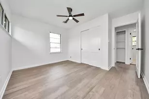 6522 Belarbor St, Houston, TX 77087 - Photo 24