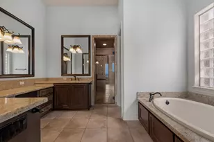 206 Bentwater Bay Dr, Montgomery, TX 77356 - Photo 24