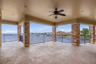 206 Bentwater Bay Drive, Montgomery, TX 77356 - Photo 8