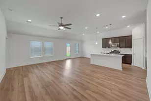 13922 Baikal Mnr Dr, Santa Fe, TX 77510 - Photo 12