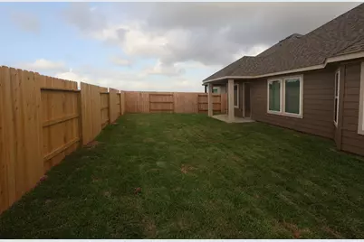 13922 Baikal Manor Drive, Santa Fe, TX 77510 - Photo 16