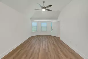 13922 Baikal Mnr Dr, Santa Fe, TX 77510 - Photo 26
