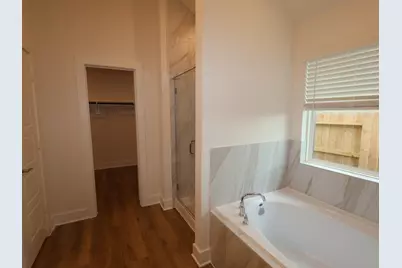 13922 Baikal Manor Drive, Santa Fe, TX 77510 - Photo 12