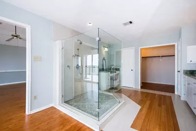 2720 Lighthouse Drive, Houston, TX 77058 - Photo 24