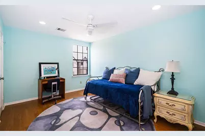 2720 Lighthouse Drive, Houston, TX 77058 - Photo 20