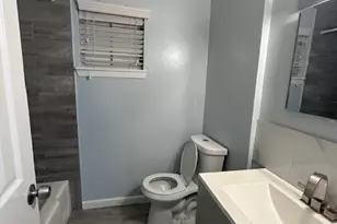 4701 Hoffman St, Houston, TX 77026 - Photo 6