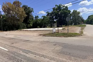 612 Hwy 90 E, Liberty, TX 77575 - Photo 1