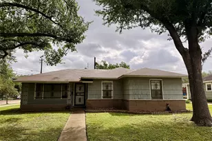 1018 Worthshire St, Houston, TX 77008 - Photo 2