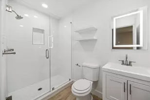 1419 Laird St, Houston, TX 77008 - Photo 12