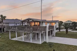 13001 John Reynolds Rd, Galveston, TX 77554 - Photo 26