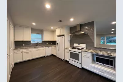 5122 Lymbar Drive, Houston, TX 77096 - Photo 4