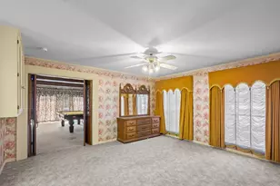 1101 Clark St, Yoakum, TX 77995 - Photo 16