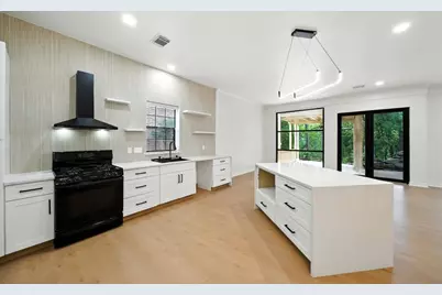 12625 Memorial Drive #180, Houston, TX 77024 - Photo 12