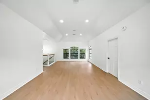 12625 Memorial Dr, Houston, TX 77024 - Photo 16