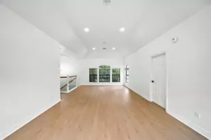 12625 Memorial Dr, Houston, TX 77024 - Photo 16