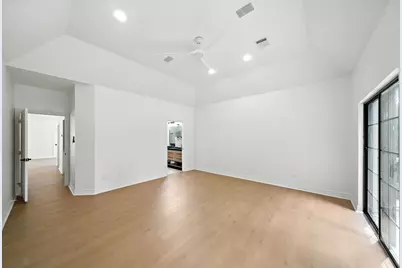 12625 Memorial Drive #180, Houston, TX 77024 - Photo 28