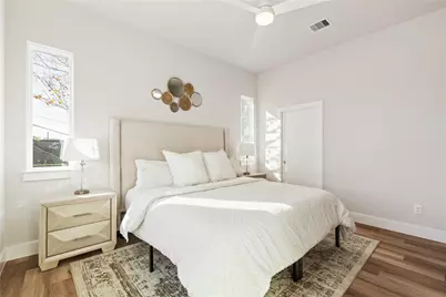 1702 Bringhurst Street #A, Houston, TX 77020 - Photo 18