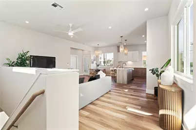 1702 Bringhurst Street #A, Houston, TX 77020 - Photo 4