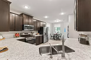 18514 Karlynn St, New Caney, TX 77357 - Photo 8