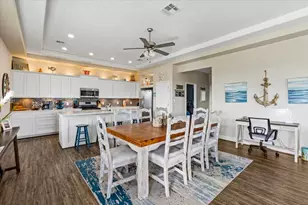 940 Driftwood Dr, Crystal Beach, TX 77650 - Photo 20