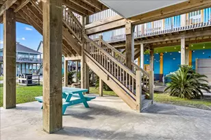940 Driftwood Dr, Crystal Beach, TX 77650 - Photo 38