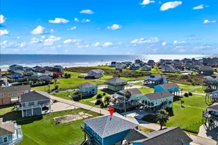 940 Driftwood Dr, Crystal Beach, TX 77650 - Photo 10
