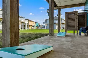 940 Driftwood Dr, Crystal Beach, TX 77650 - Photo 38
