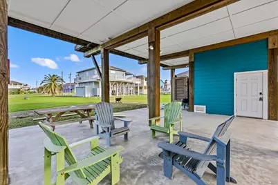 940 Driftwood Drive, Crystal Beach, TX 77650 - Photo 34