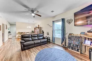 301 Bayou Dr, Channelview, TX 77530 - Photo 4
