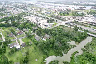 301 Bayou Dr, Channelview, TX 77530 - Photo 30