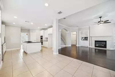 1611 Hill Spring Drive, Sugar Land, TX 77479 - Photo 8