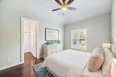 1611 Hill Spring Drive, Sugar Land, TX 77479 - Photo 26