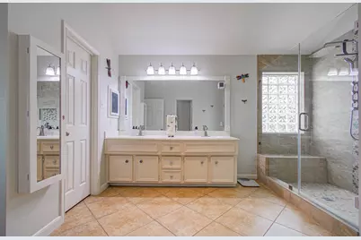 14214 Clear Landing Lane, Rosharon, TX 77583 - Photo 36