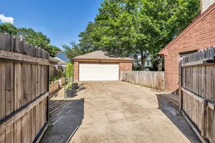 15426 Freestone Peach Ln, Cypress, TX 77433 - Photo 2