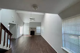 2611 Grants Lake Blvd, Sugar Land, TX 77479 - Photo 8