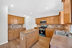 19246 Hopeview Ct, Katy, TX 77449 - Photo 16