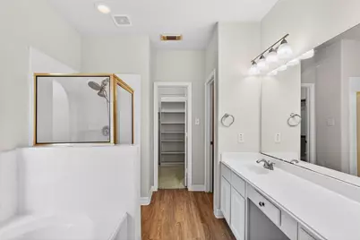 13835 Bentpath Drive, Houston, TX 77014 - Photo 18