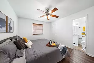 2828 61st St, Galveston, TX 77551 - Photo 10