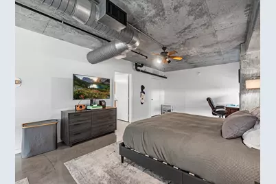 2000 Bagby Street #5423, Houston, TX 77002 - Photo 16